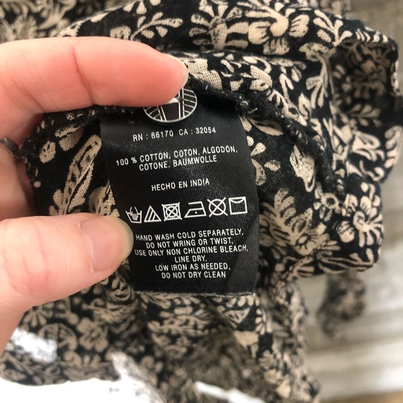 Hei Hei Anthropologie paisley black white button down top - Picture 5 of 6